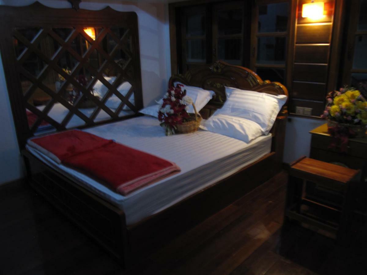 Lux Pillow Hostel Hpa An Exteriér fotografie